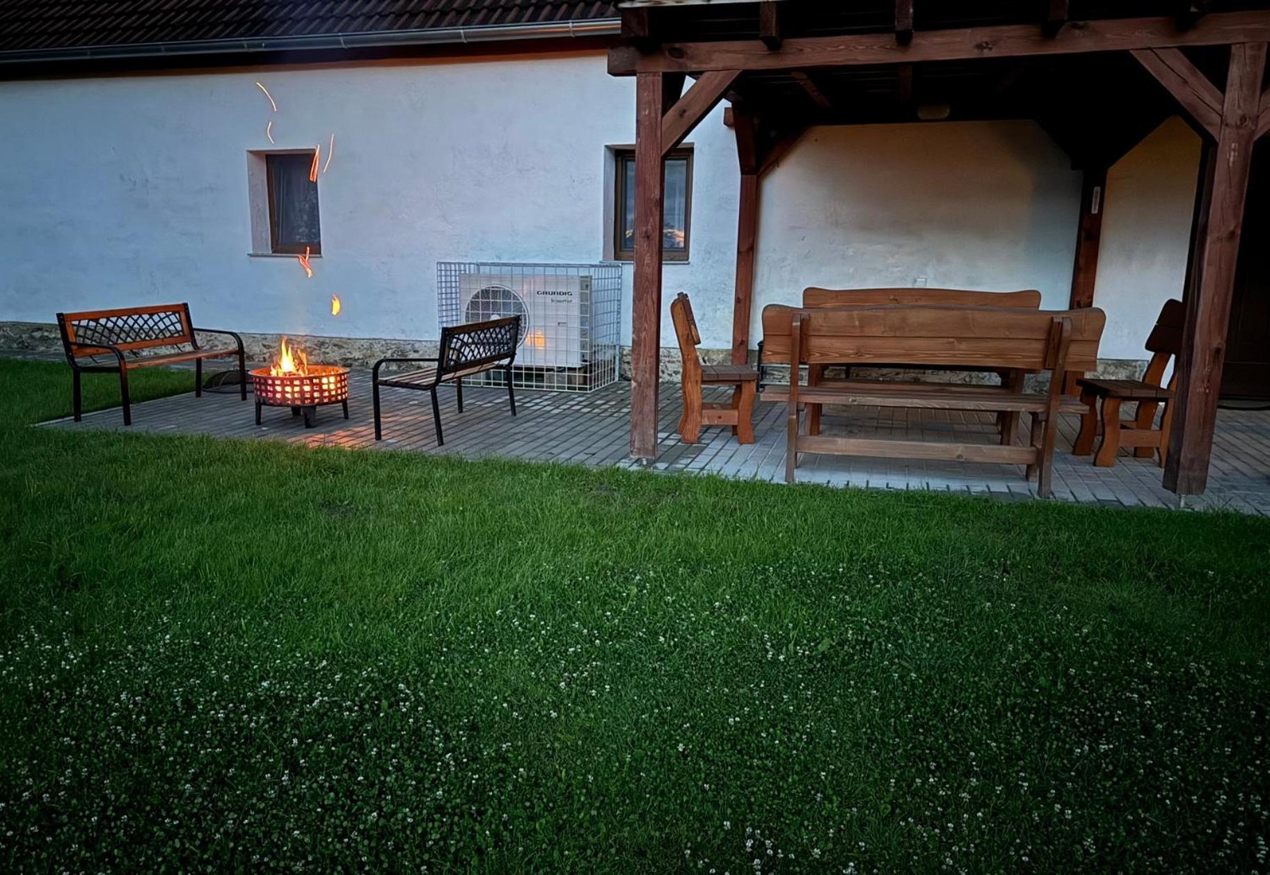 Chalupa Dubne-Krenovice4 Ceske Budejovice Esterno foto